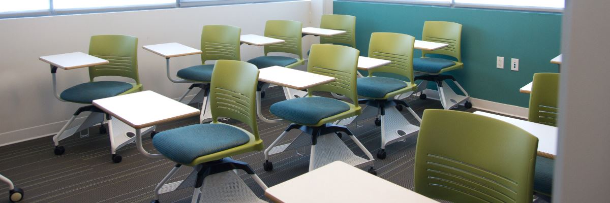 How To Choose Classroom Desks for Amazing Students