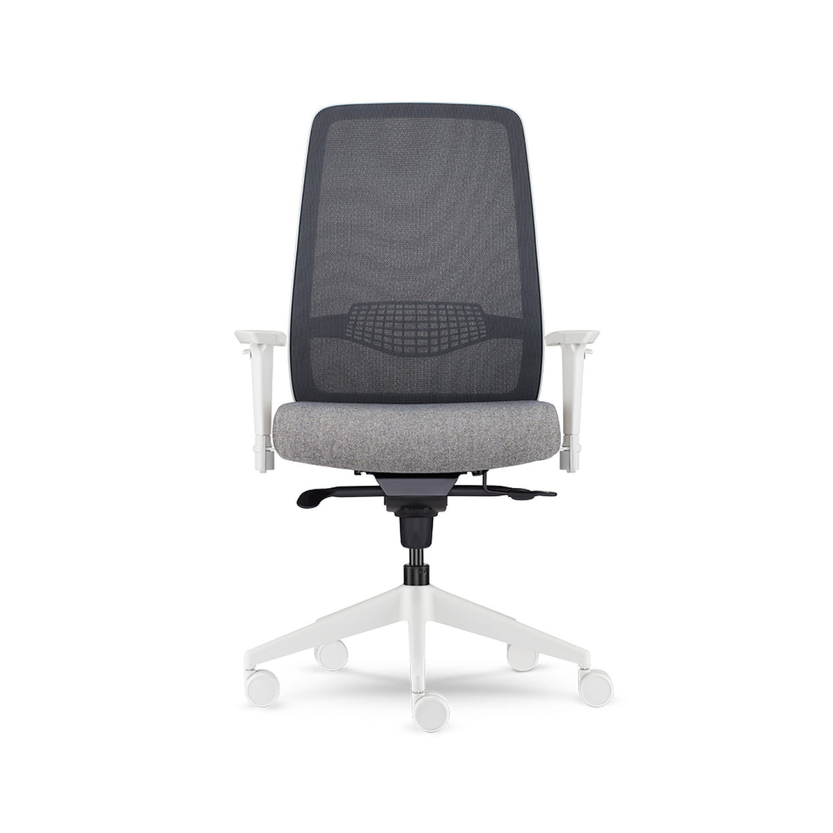 L1 Plus — L1 Plus, Highback, T2 Arm, Front View