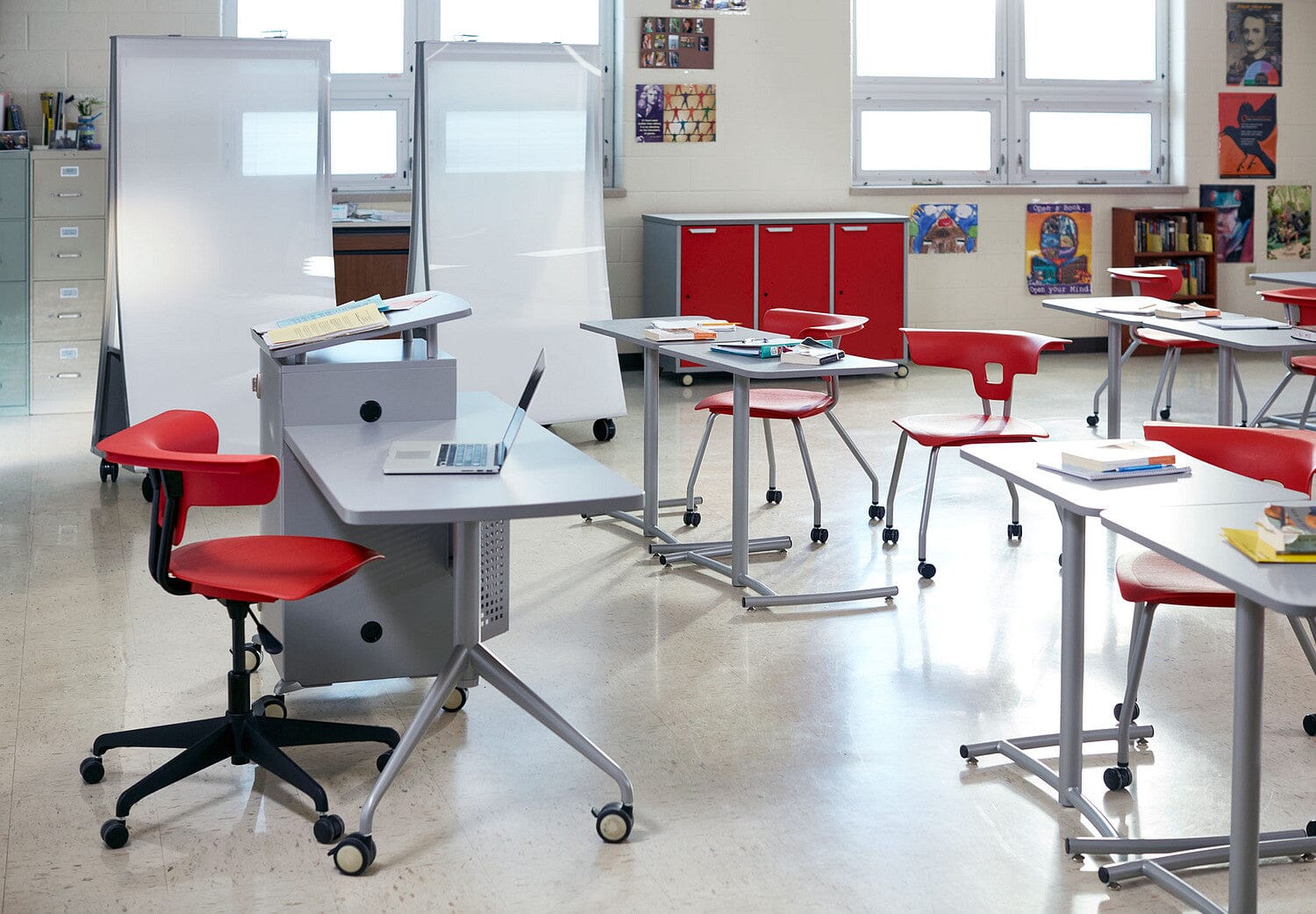 Ruckus | Four Leg Chair Classroom Chairs, Guest Chair, Cafe Chair, KI 