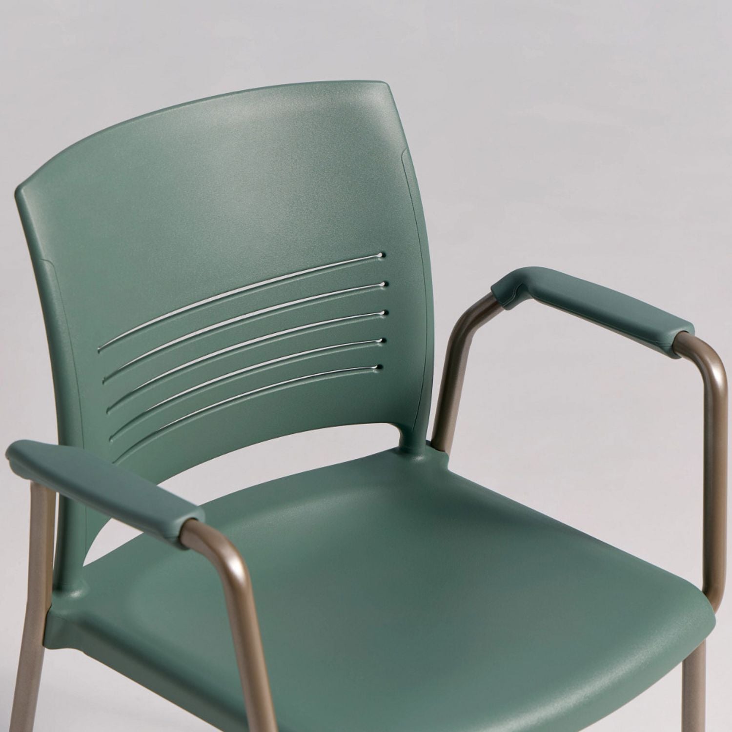 Strive | Guest Chair Guest Chair, Cafe Chair, Stack Chair, Classroom Chairs KI 